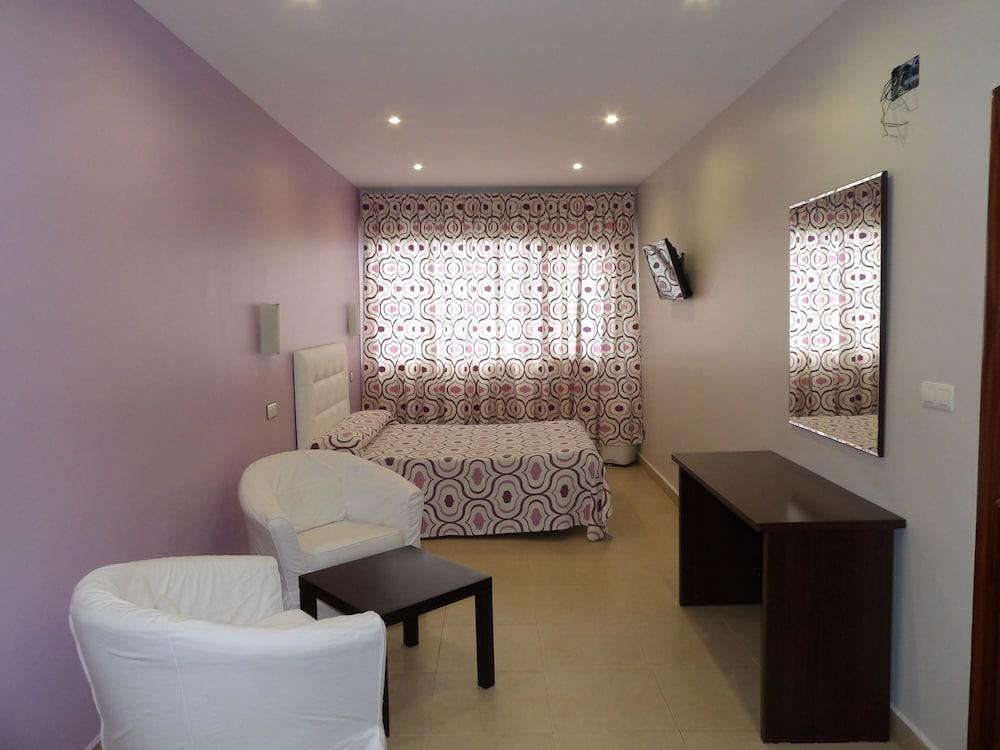 Hotel Artxanda Bilbao, Parking Gratuito En El Exterior Junto Al Hotel (Adults Only) エクステリア 写真