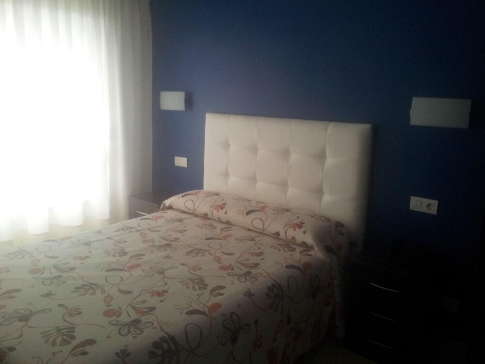 Hotel Artxanda Bilbao, Parking Gratuito En El Exterior Junto Al Hotel (Adults Only) エクステリア 写真