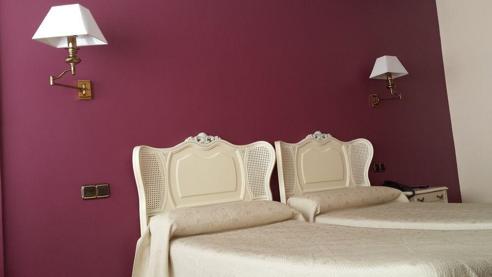 Hotel Artxanda Bilbao, Parking Gratuito En El Exterior Junto Al Hotel (Adults Only) エクステリア 写真